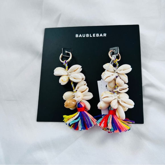 NEW BaubleBar Nalani Drop Shell Tassel Earrings - Picture 3 of 5